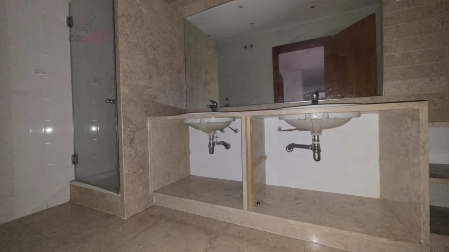 Apartamento T3 para Venda em Parque das Nações Foto 15