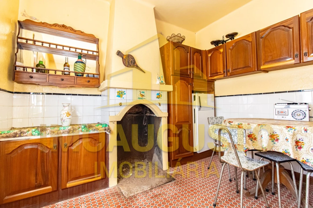 Moradia T3 para Venda em Pousafoles do Bispo, Pena Lobo e Lomba Foto 9