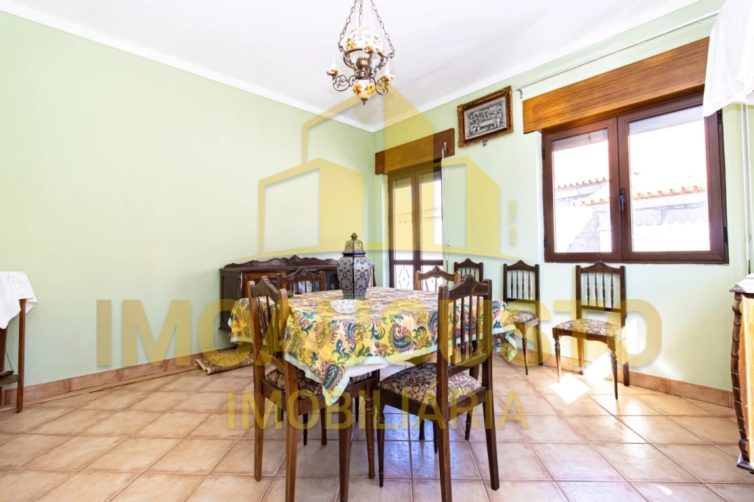 Moradia T3 para Venda em Pousafoles do Bispo, Pena Lobo e Lomba Foto 10