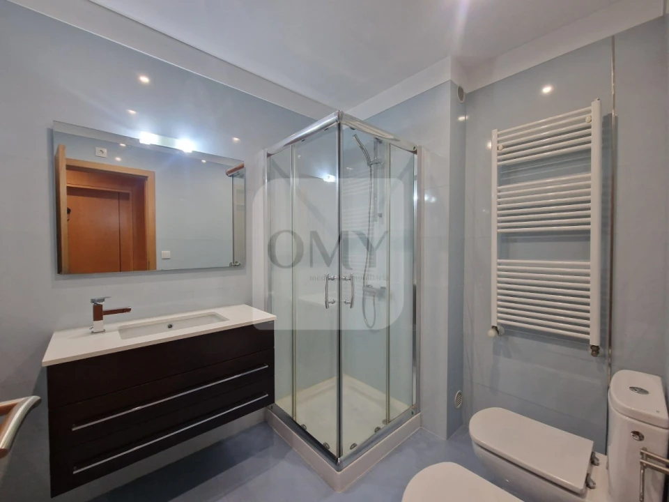 Apartamento T2 para Arrendamento em Mateus Foto 7