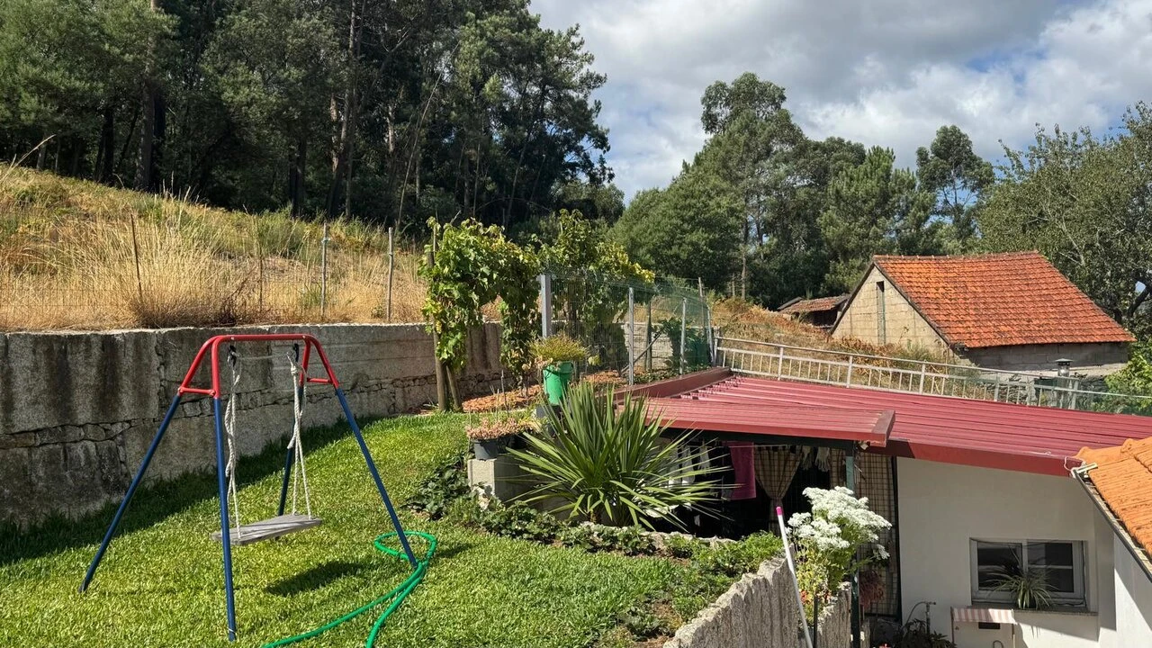 Moradia T2 para Venda em Messegães, Valadares e Sá Foto 3