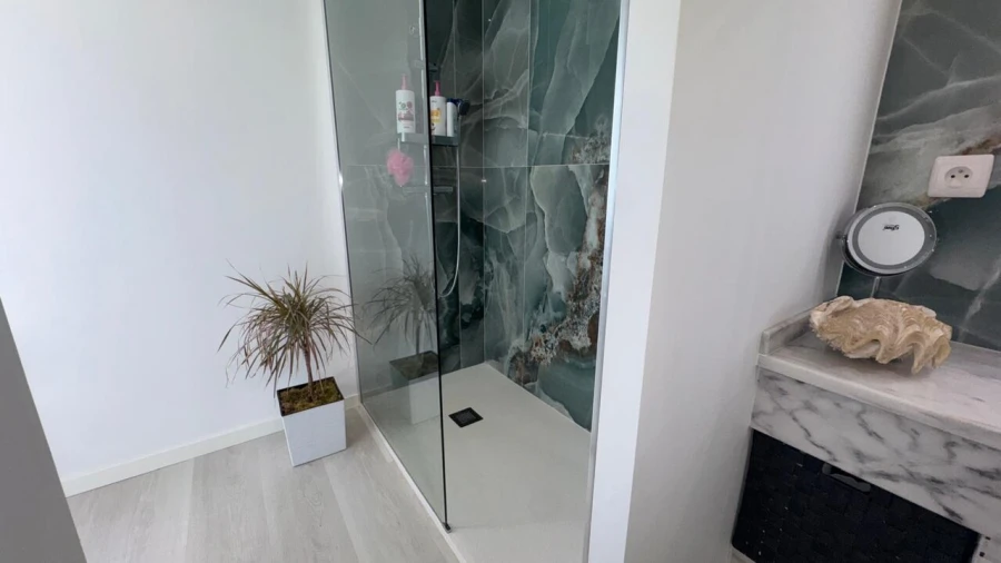 Moradia T2 para Venda em Messegães, Valadares e Sá Foto 10