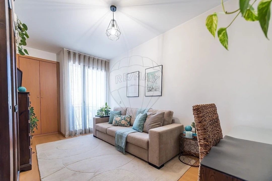 Apartamento T4 para Venda em Loures Foto 16