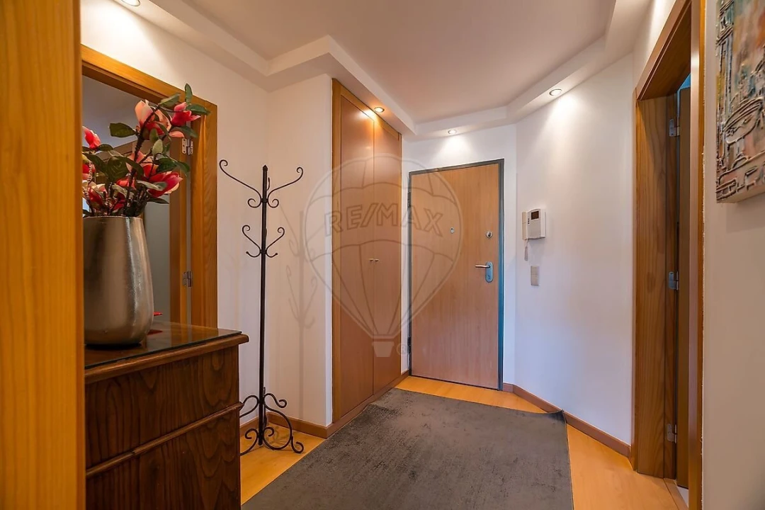 Apartamento T4 para Venda em Loures Foto 25
