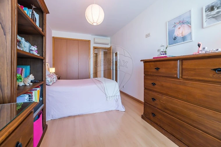 Apartamento T4 para Venda em Loures Foto 20