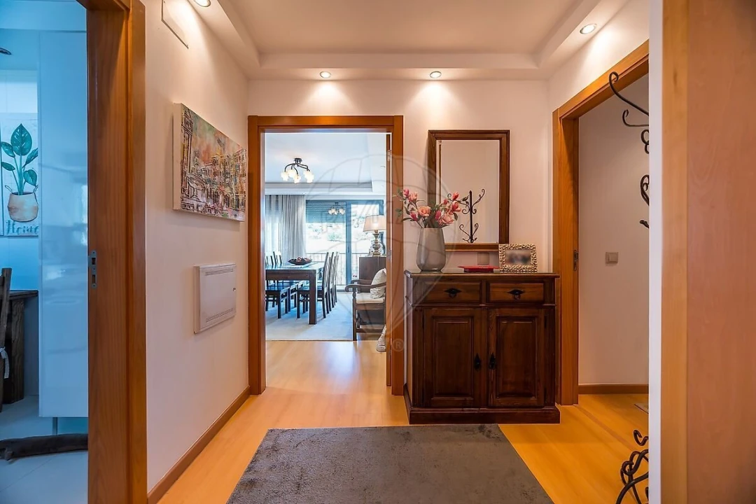 Apartamento T4 para Venda em Loures Foto 11