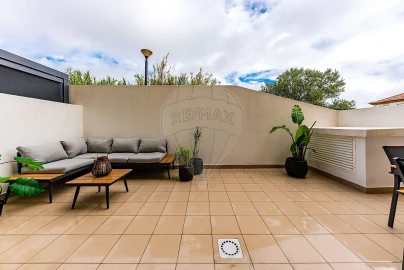 Apartamento T2 para Venda em Rio de Mouro