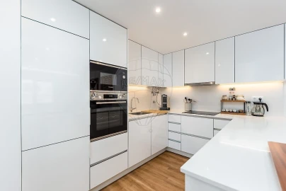 Apartamento T2 para Venda em Rio de Mouro