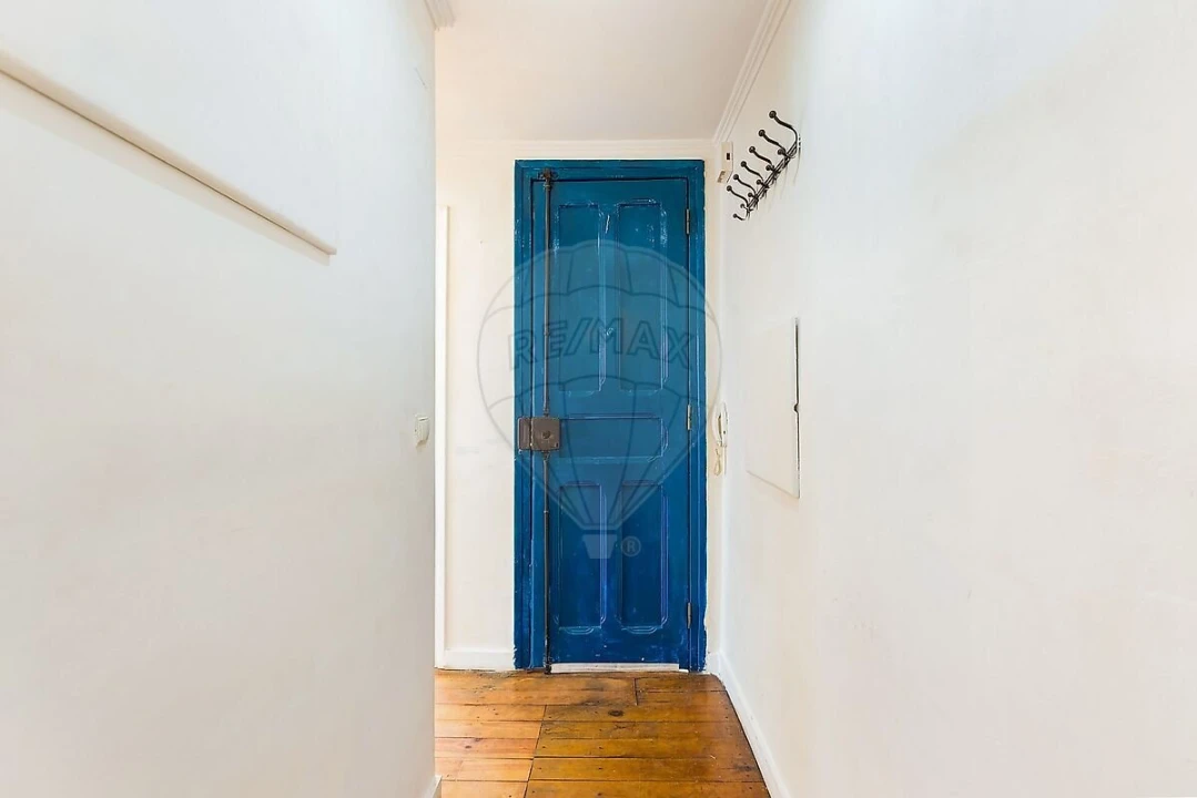 Apartamento T1 para Venda em Beato Foto 21