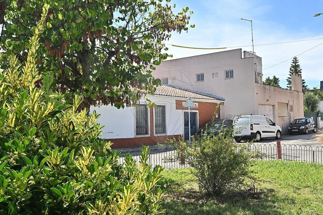 Moradia T3 para Venda em Loures Foto 4