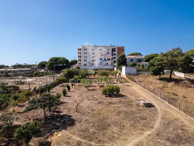 Terreno para Venda em Quarteira Foto 13