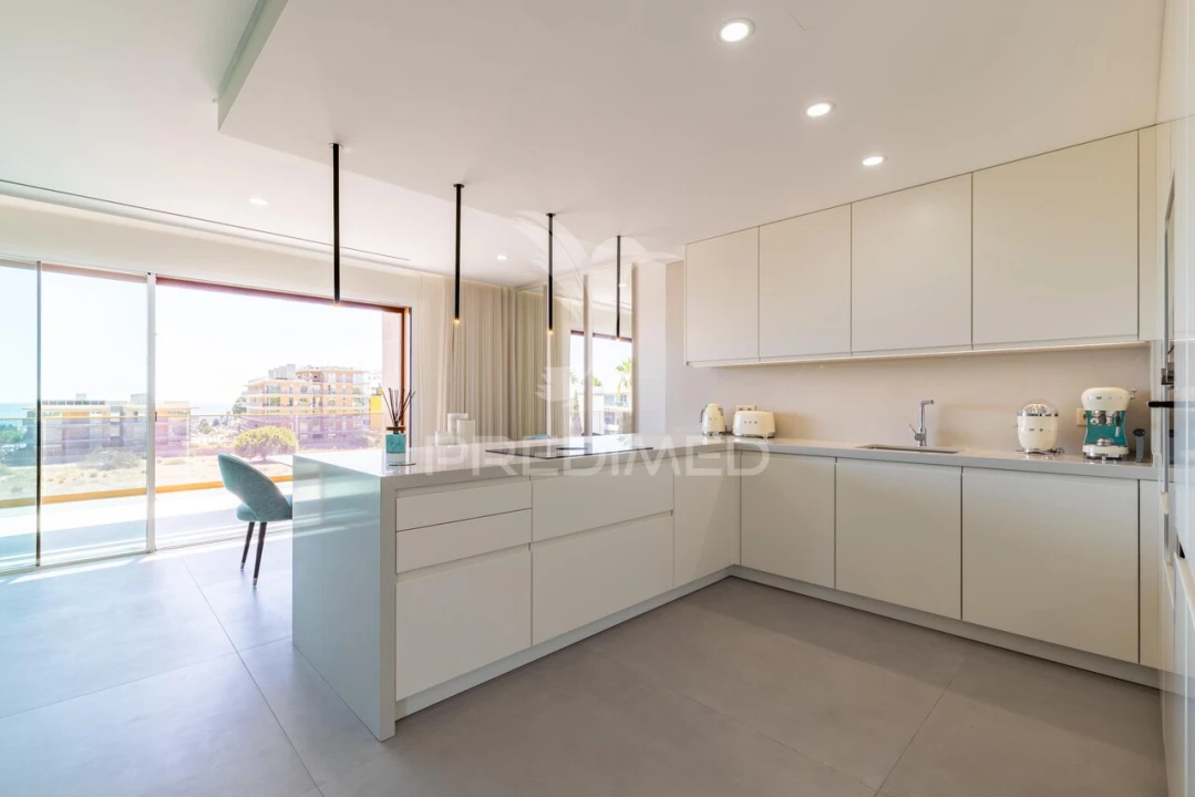 Apartamento T2 para Venda em Quarteira Foto 15