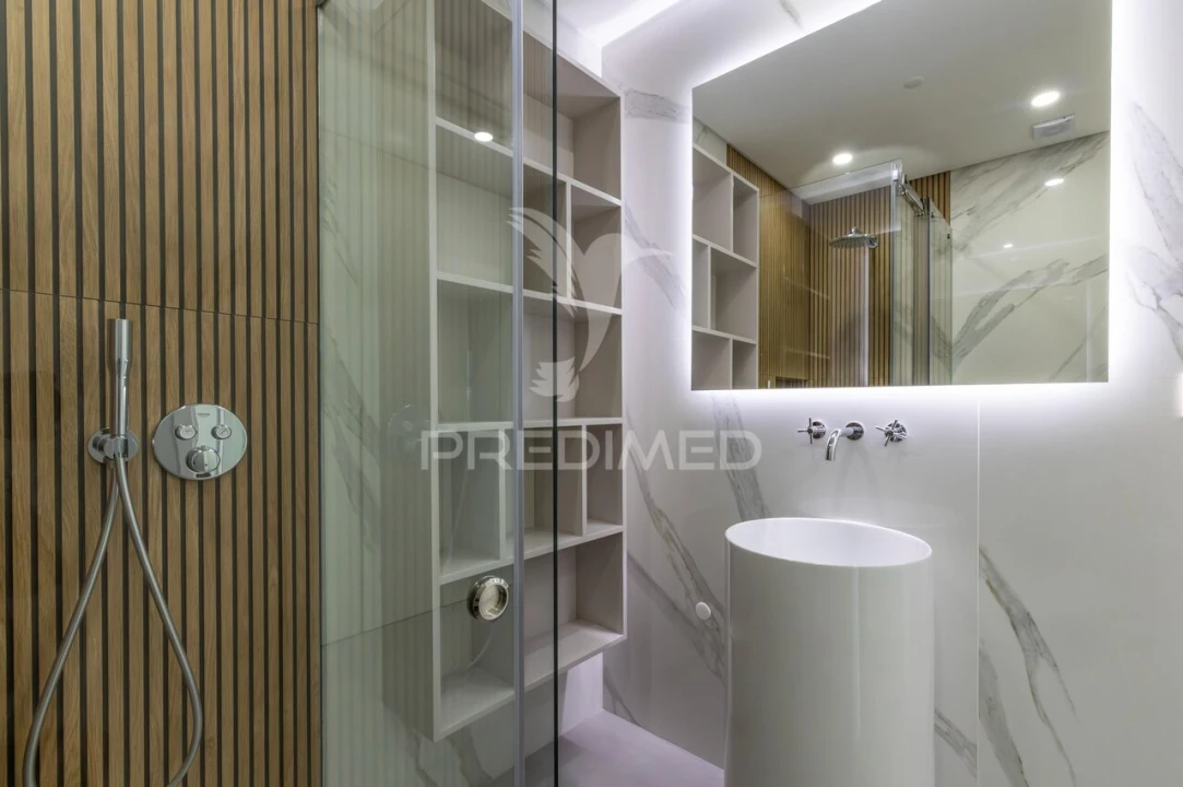 Apartamento T2 para Venda em Quarteira Foto 36