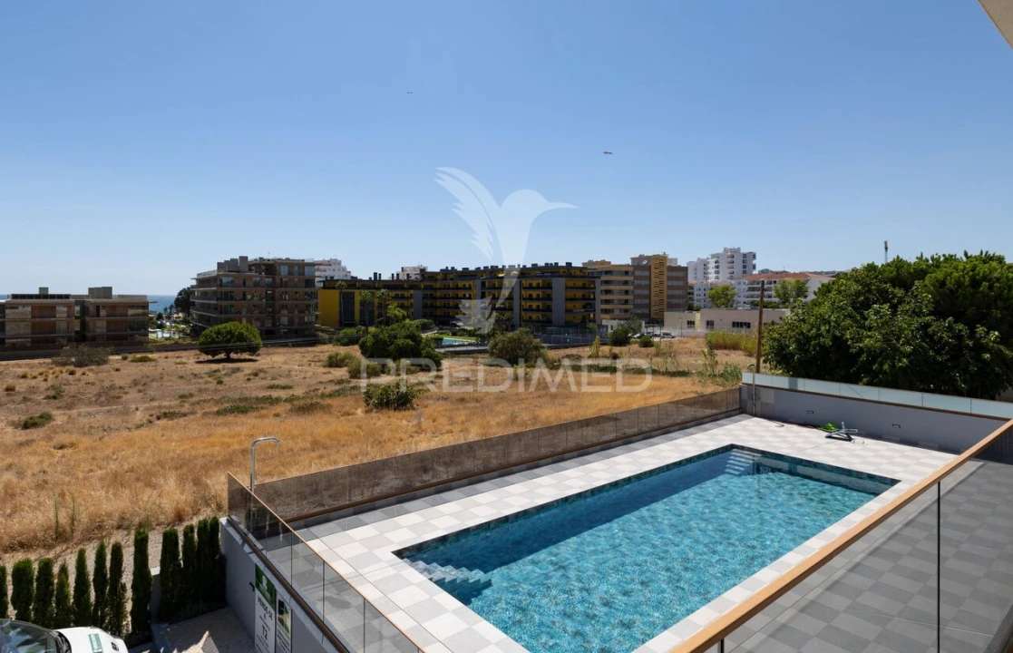 Apartamento T2 para Venda em Quarteira Foto 4