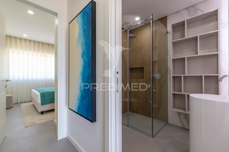 Apartamento T2 para Venda em Quarteira Foto 7