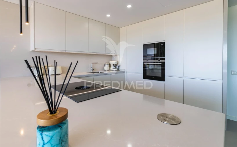Apartamento T2 para Venda em Quarteira Foto 22