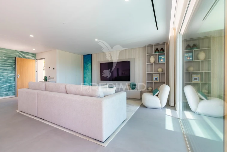 Apartamento T2 para Venda em Quarteira Foto 31