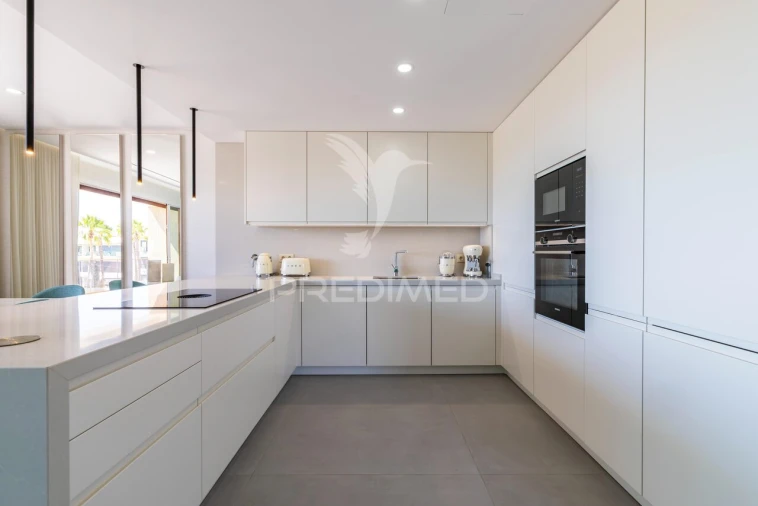 Apartamento T2 para Venda em Quarteira Foto 16
