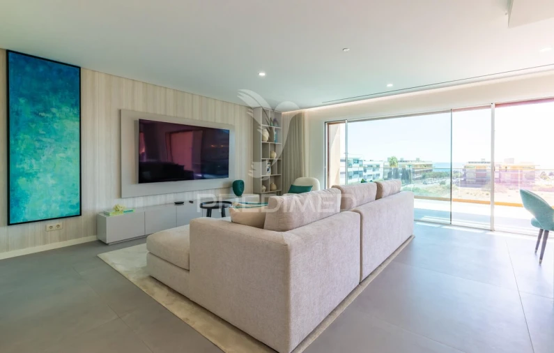 Apartamento T2 para Venda em Quarteira Foto 18