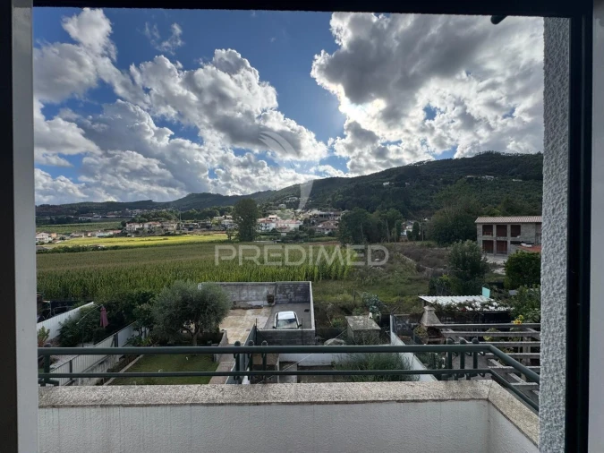Moradia T3 para Venda em Sande (São Martinho) Foto 23