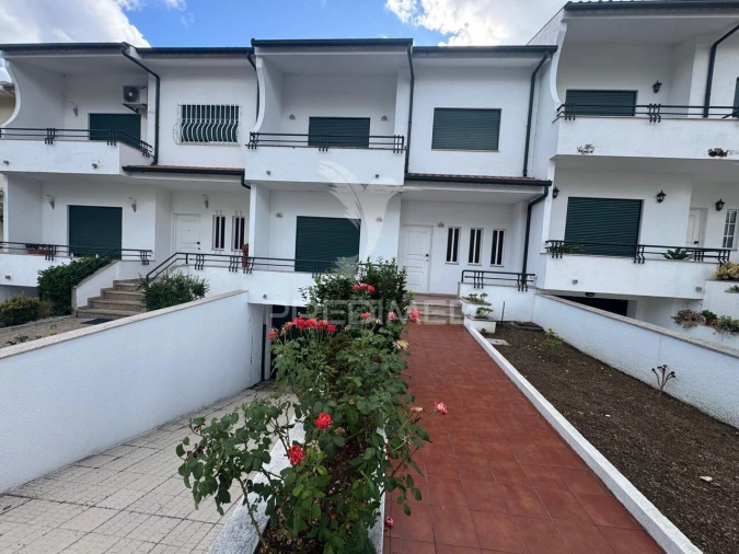 Moradia T3 para Venda em Sande (São Martinho) Foto 30