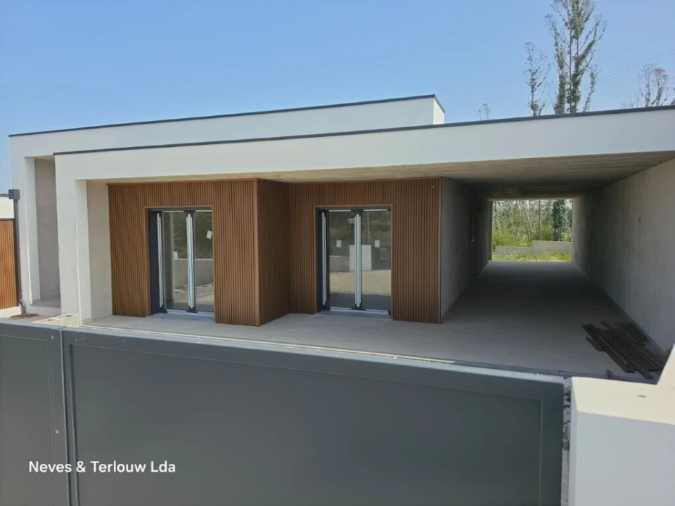 Moradia T3 para Venda em Souto da Carpalhosa e Ortigosa Foto 6