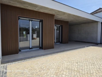 Moradia T3 para Venda em Souto da Carpalhosa e Ortigosa