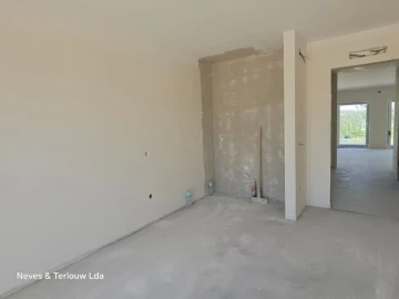 Moradia T3 para Venda em Souto da Carpalhosa e Ortigosa