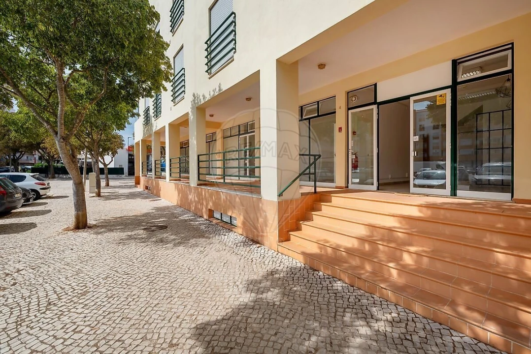 Loja para Venda em Lagos (São Sebastião e Santa Maria) Foto 13