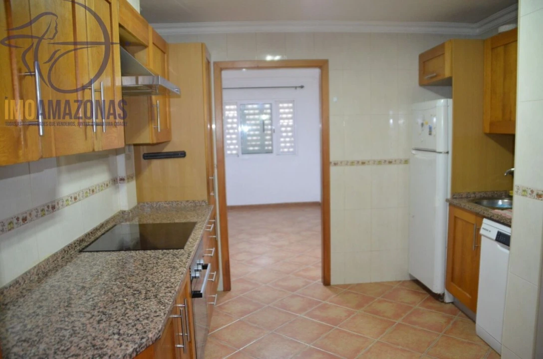 Moradia T2 para Venda em Silves Foto 13