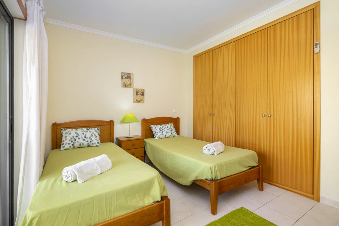 Apartamento T1 para Venda em Albufeira e Olhos de Água Foto 13