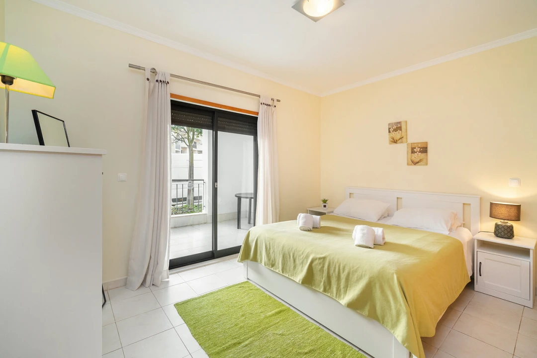 Apartamento T1 para Venda em Albufeira e Olhos de Água Foto 11