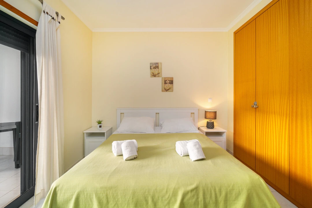 Apartamento T1 para Venda em Albufeira e Olhos de Água Foto 12