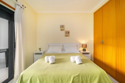 Apartamento T1 para Venda em Albufeira e Olhos de Água