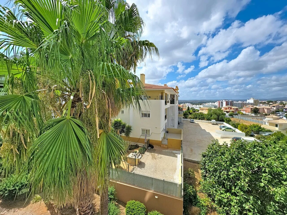 Apartamento T2 para Venda em Portimão Foto 18