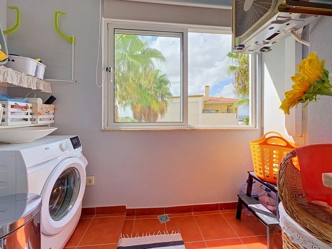 Apartamento T2 para Venda em Portimão Foto 9
