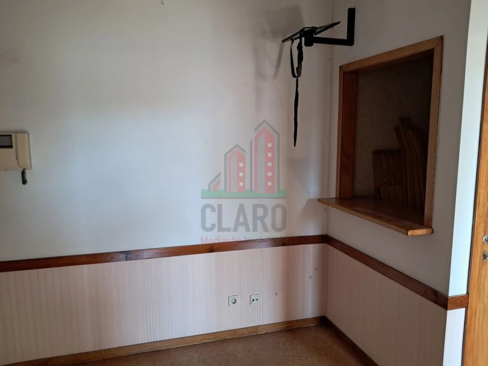 Escritório para Arrendamento em Sé Nova, Santa Cruz, Almedina e São Bartolomeu Foto 14
