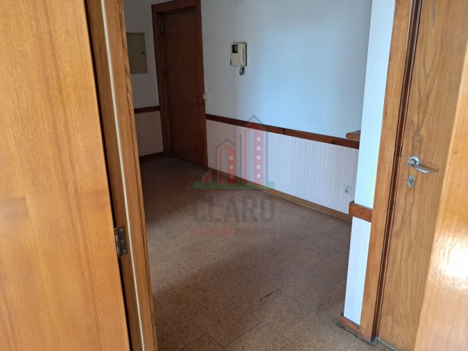 Escritório para Arrendamento em Sé Nova, Santa Cruz, Almedina e São Bartolomeu Foto 25