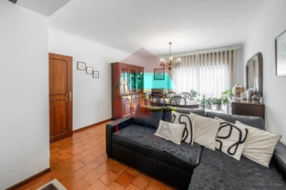 Apartamento T2 para Venda em Vila Verde e Barbudo