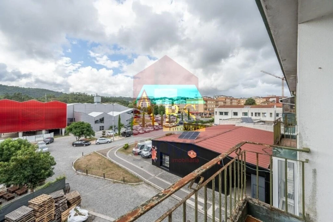 Apartamento T2 para Venda em Vila Verde e Barbudo Foto 12