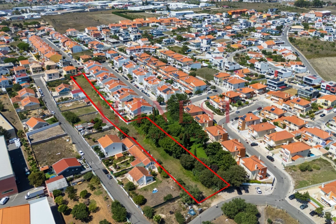 Terreno para Venda em São Domingos de Rana Foto 14