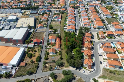 Terreno para Venda em São Domingos de Rana