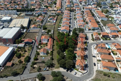 Terreno para Venda em São Domingos de Rana