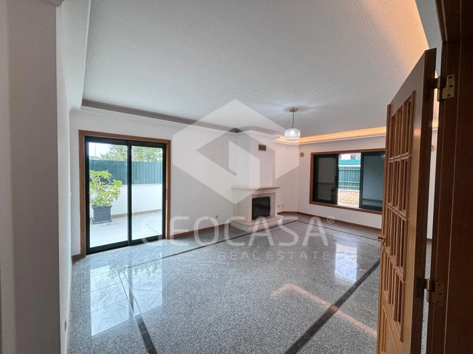 Apartamento T3 para Venda em Cascais e Estoril Foto 8