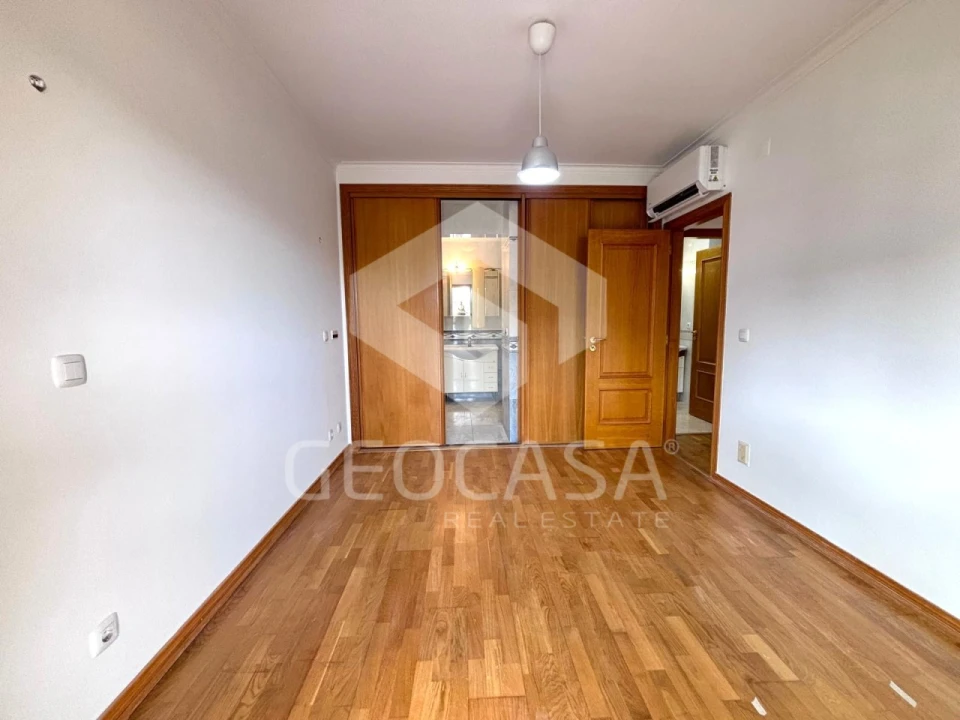 Apartamento T3 para Venda em Cascais e Estoril Foto 19