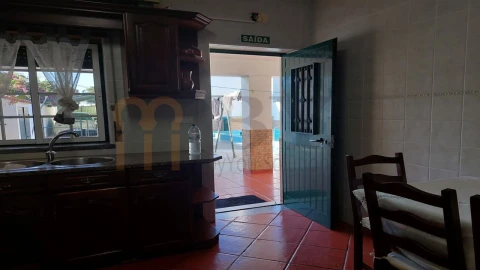 Moradia T3 para Venda em Salvada e Quintos