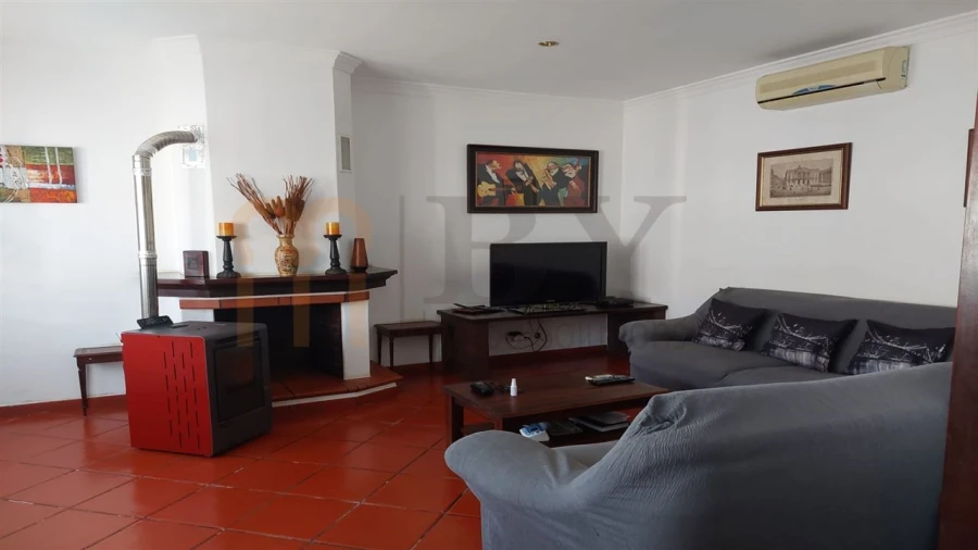 Moradia T3 para Venda em Salvada e Quintos Foto 5