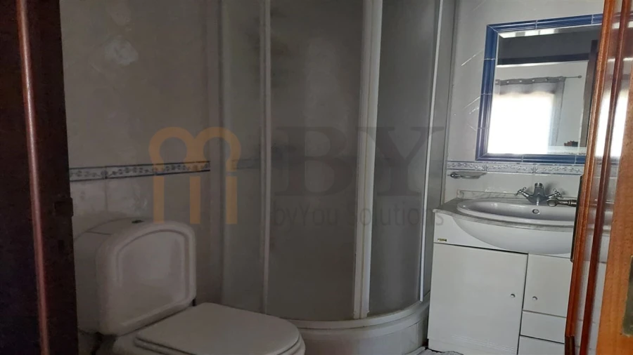 Moradia T3 para Venda em Salvada e Quintos Foto 11