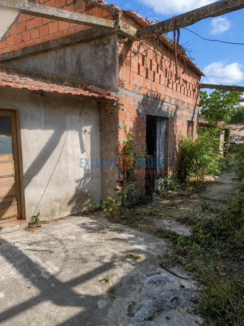 Moradia T2 para Venda em Águeda e Borralha