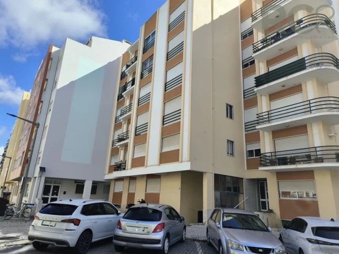 Apartamento T3 para Venda em Santa Maria, São Pedro e Matacães Foto 3